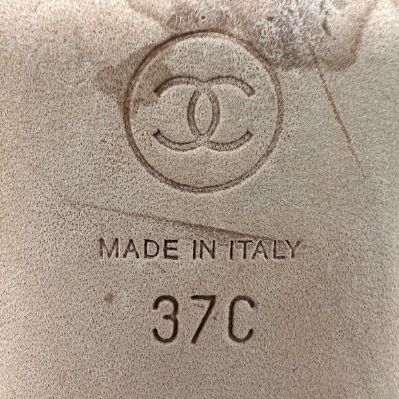 Chanel Black Gold CC Crystal Thong Sandals Size 37C Flat Cruise 2016 - Picture 7 of 10